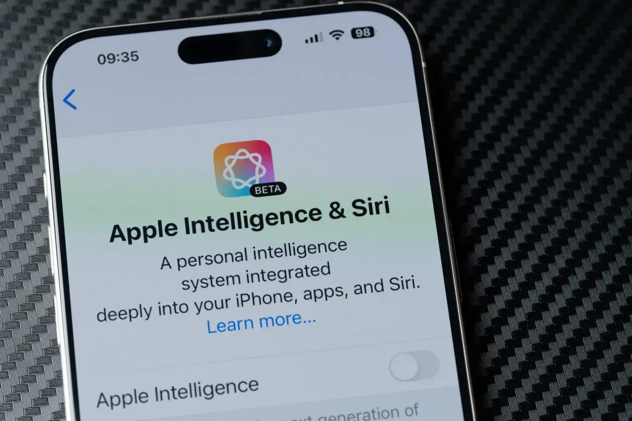 Sztuczna inteligencja w iPhone: wszystko o Apple Intelligence i nowej Siri