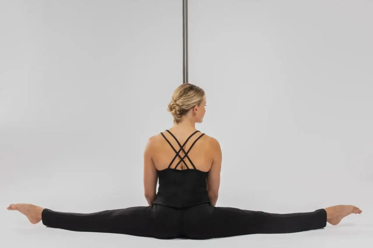 Rura do pole dance: Jaka najlepsza do domu? Uniknij błędów!