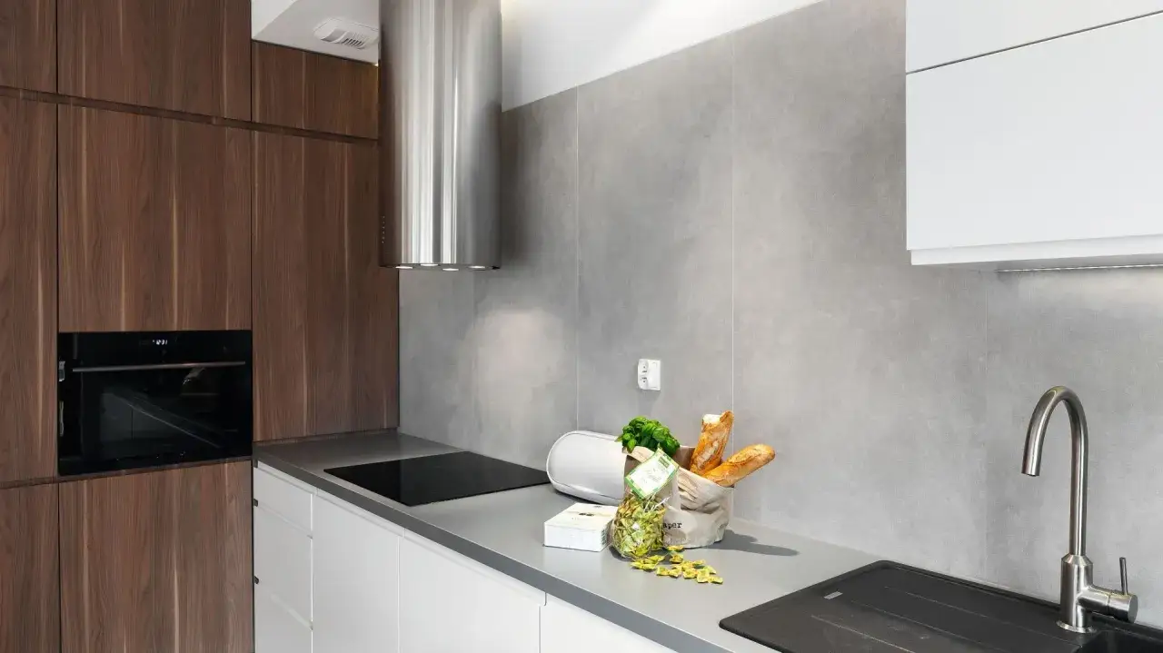 Jaki kolor blatu do białej kuchni? Idealne opcje, które zachwycą każdego