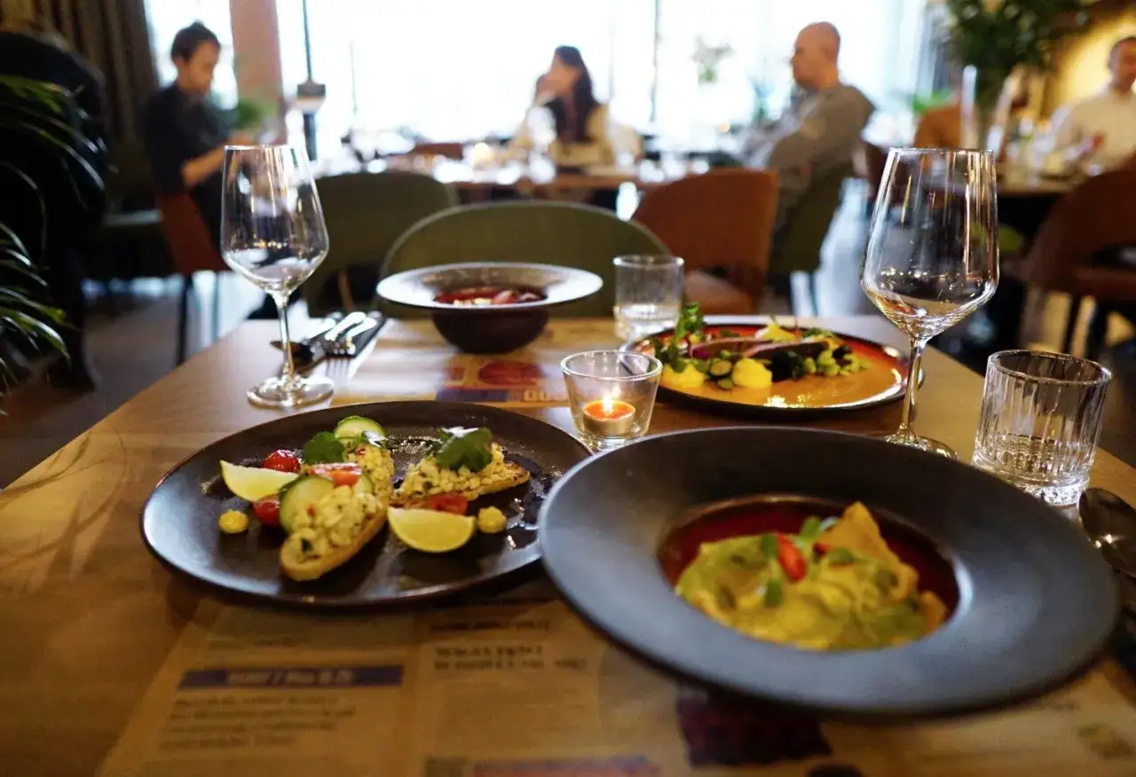 Gdzie zjeść w Legnicy? Najlepsze restauracje i smaki miasta