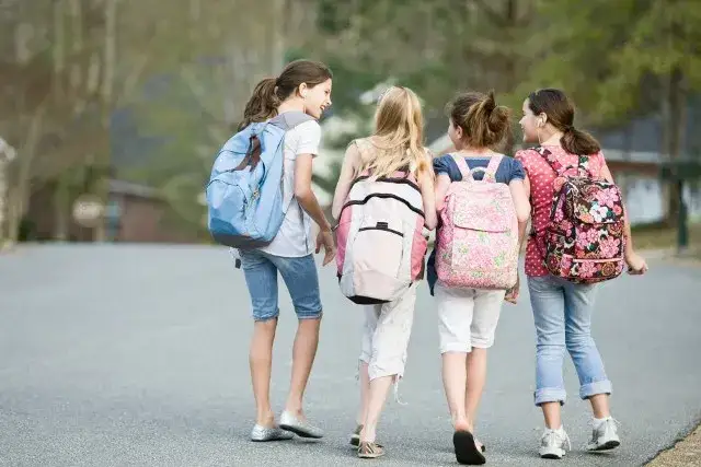 Plecaki szkolne jakie polecacie – wybierz najlepsze modele dla dzieci