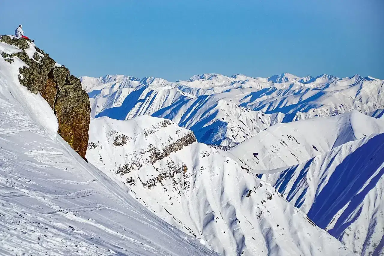 Kutaisi zimą - co warto wiedzieć przed wylotem? Poradnik turysty 2025