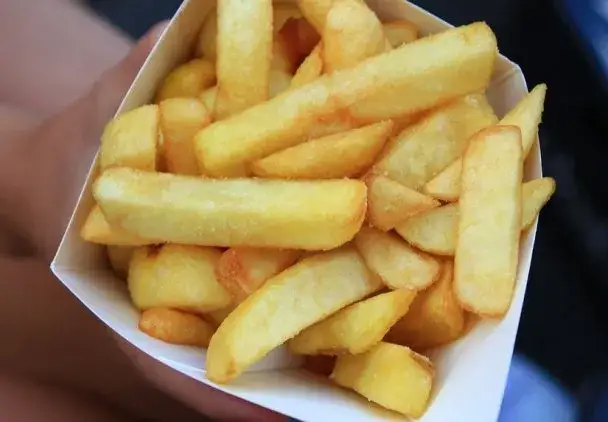 Jakie ziemniaki na frytki belgijskie? Wybór eksperta dla chrupkości