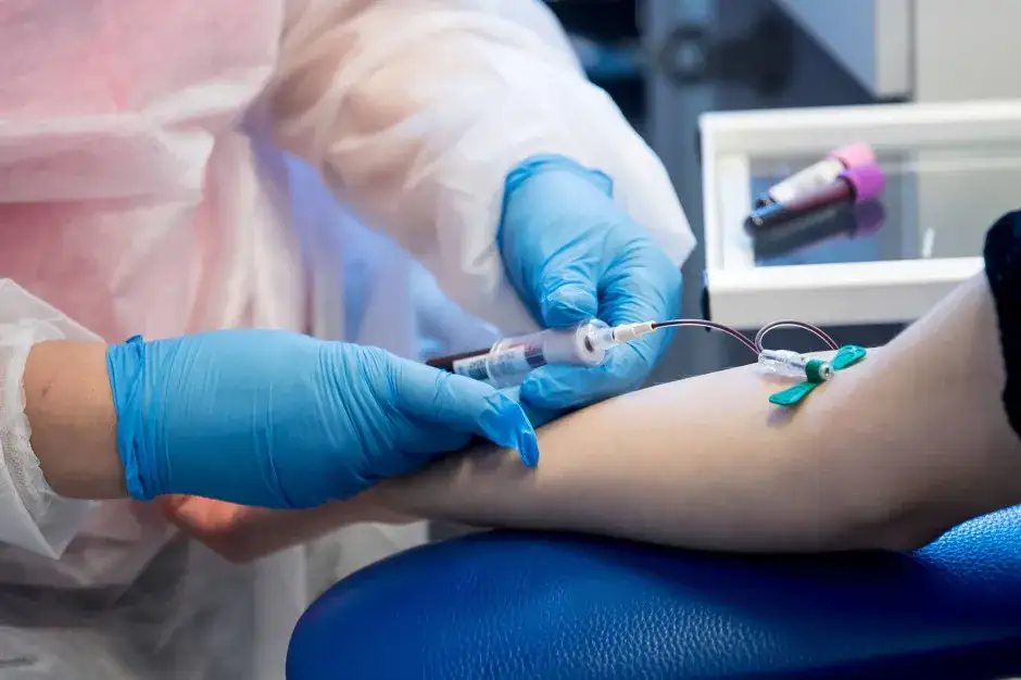 Badanie ferrytyny na NFZ: Czy jest refundowane? Sprawdź warunki