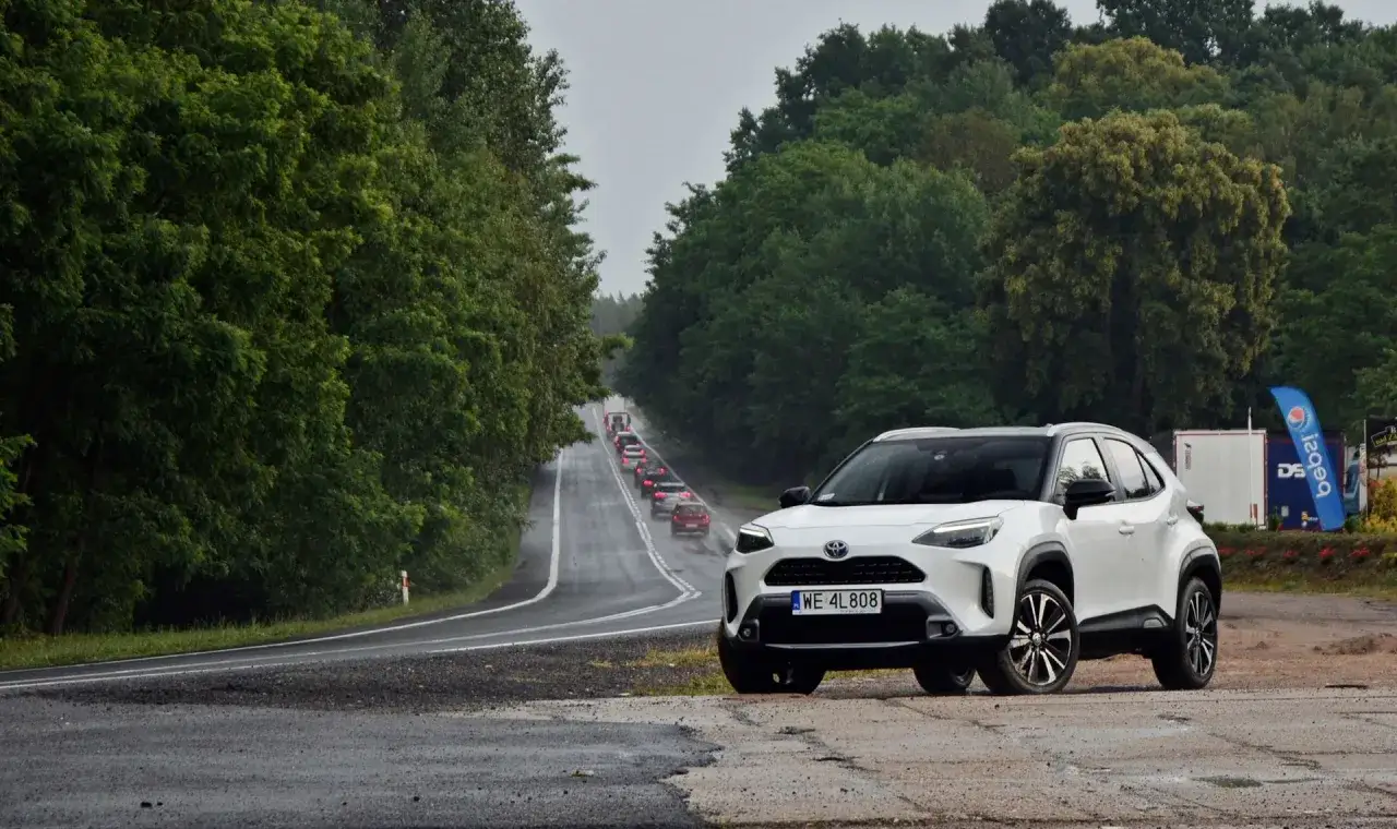 Szczecin-Warszawa: Ile km? Czas, trasy i jak zaplanować podróż