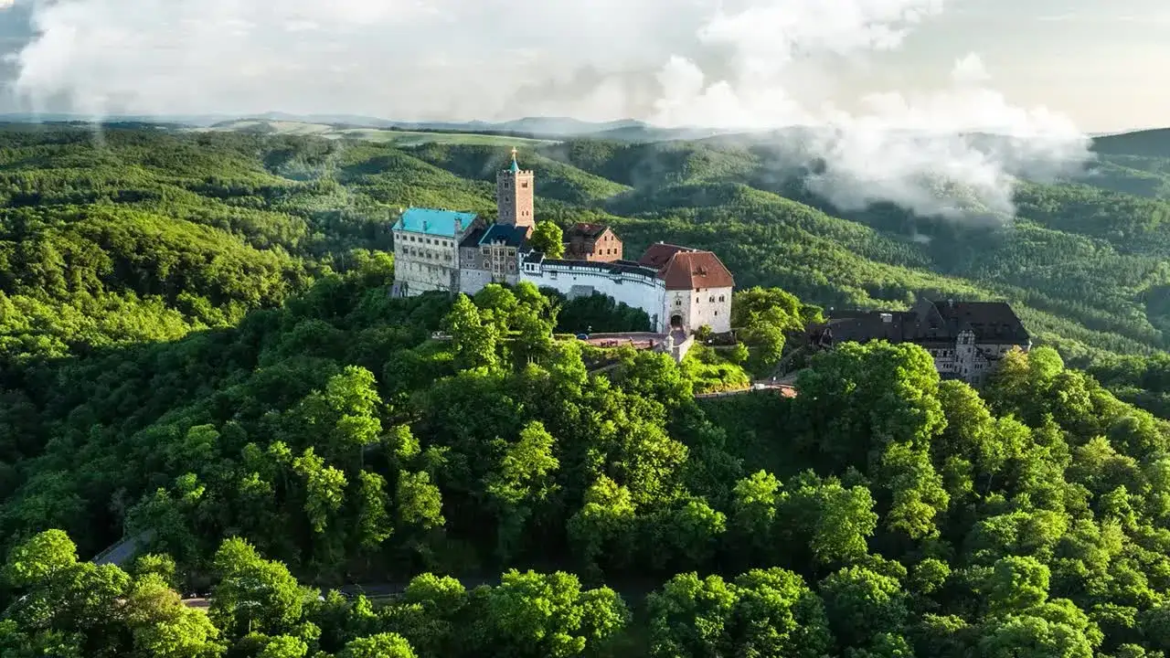 Turyngia atrakcje: odkryj niezwykłe miejsca, które musisz zobaczyć