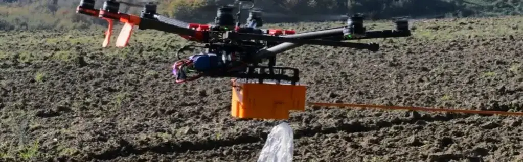 Budzik dron: wszystko co musisz wiedzieć o latającym systemie pobudki