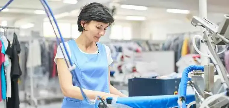 Ile kosztuje pranie w pralni? Ceny, które mogą Cię zaskoczyć