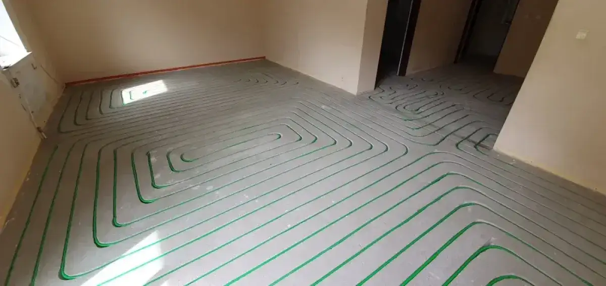Jak skutecznie zbroić wylewkę pod ogrzewanie podłogowe, aby uniknąć pęknięć