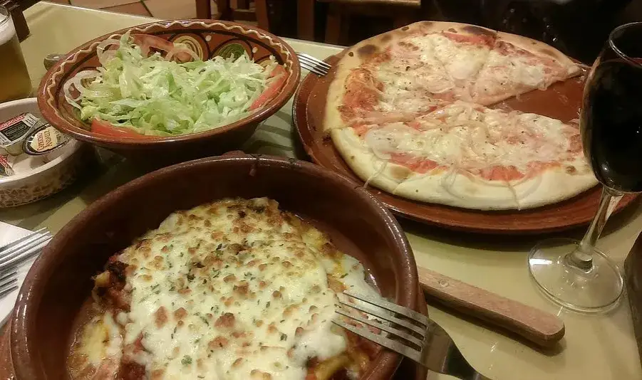 Pizzería La Tahona: ¿Dónde está la tuya? Guía y detalles