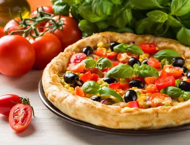 Jak piec pizzę w domu, aby uniknąć najczęstszych błędów