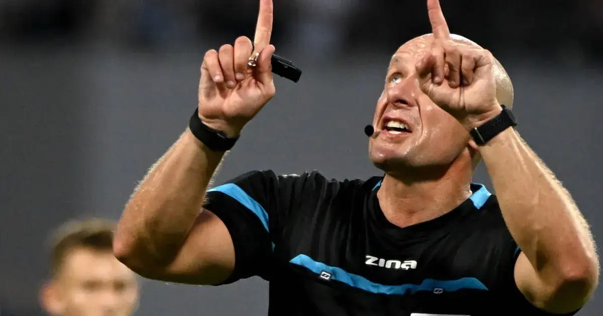 Ile zarabia sędzia na mundialu? Zaskakujące kwoty i szczegóły wynagrodzenia