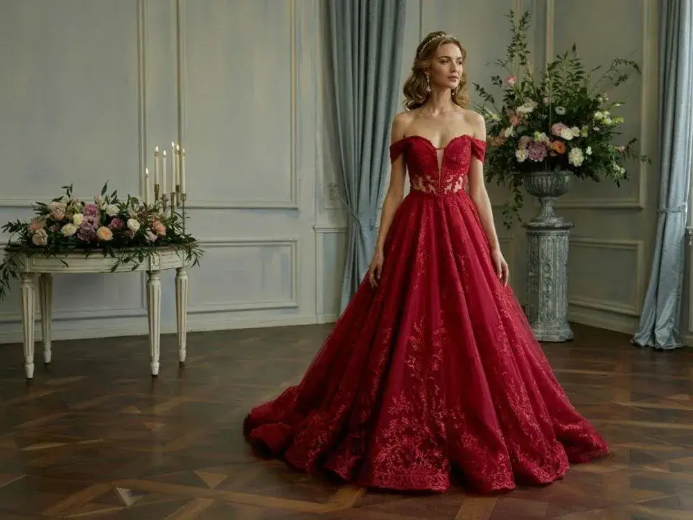 Czerwona suknia ślubna odważny wybór czy powrót do korzeni?