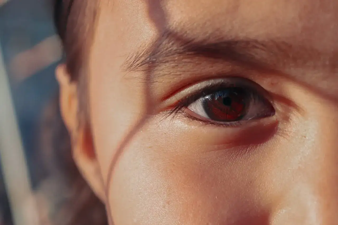 Trwałość henny na rzęsach: Jak przedłużyć efekt do 6 tygodni?