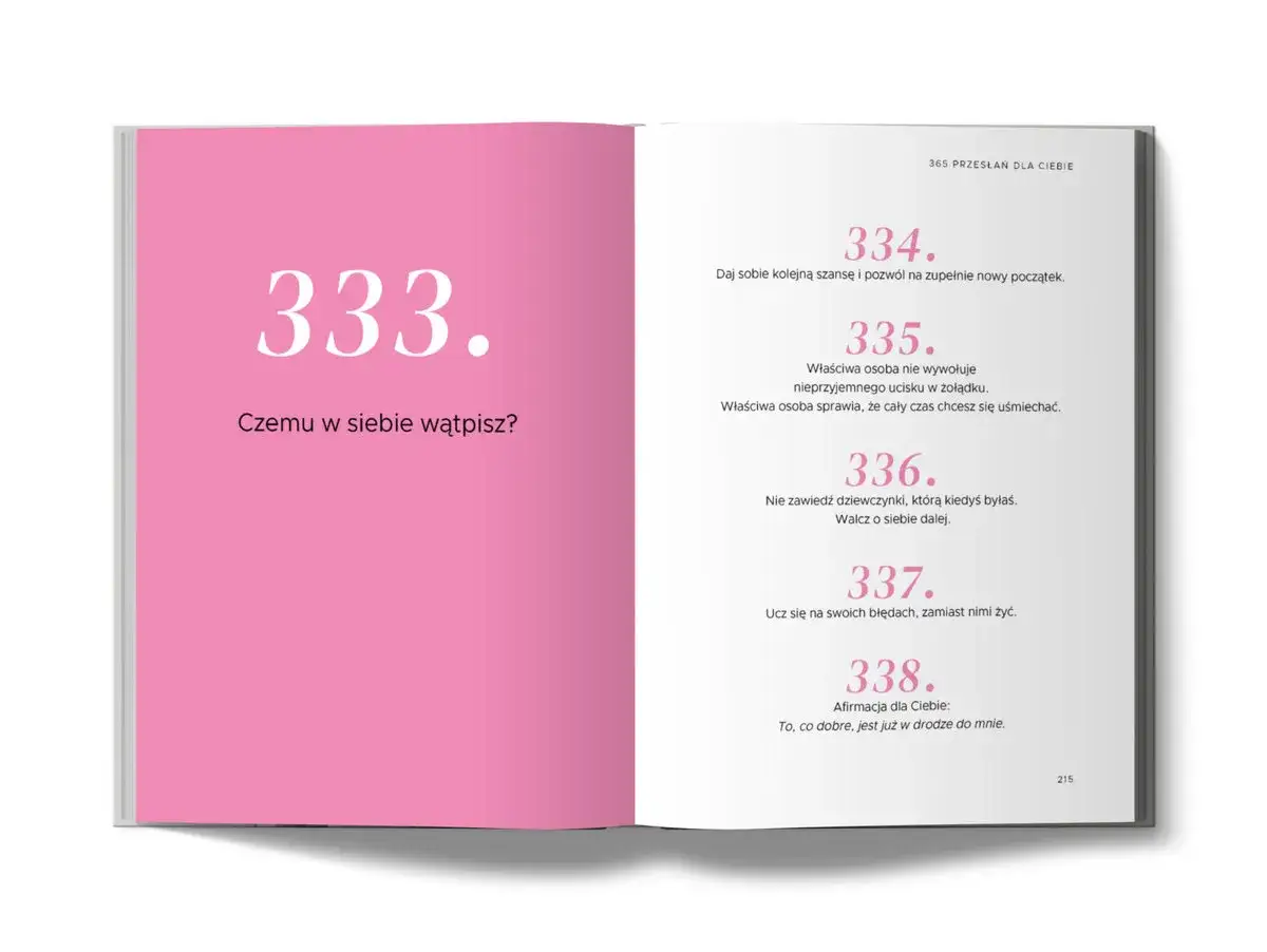 Jak kochać kobietę, którą jesteś? Odkryj moc samoakceptacji