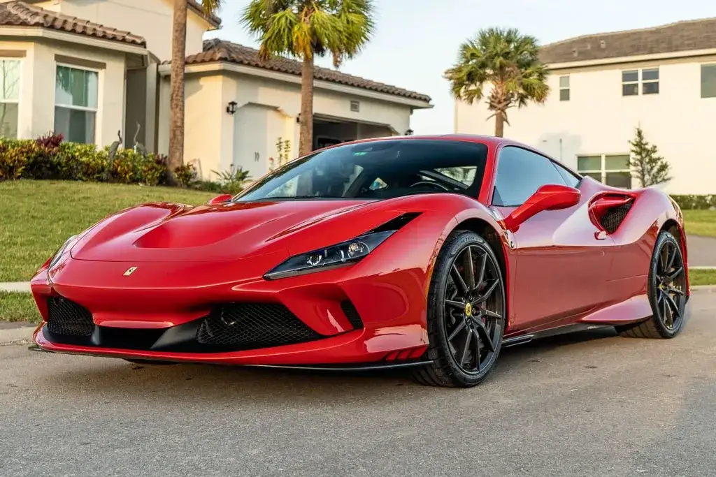 Ile kosztuje ferrari f8 tributo? Poznaj zaskakujące ceny i opcje