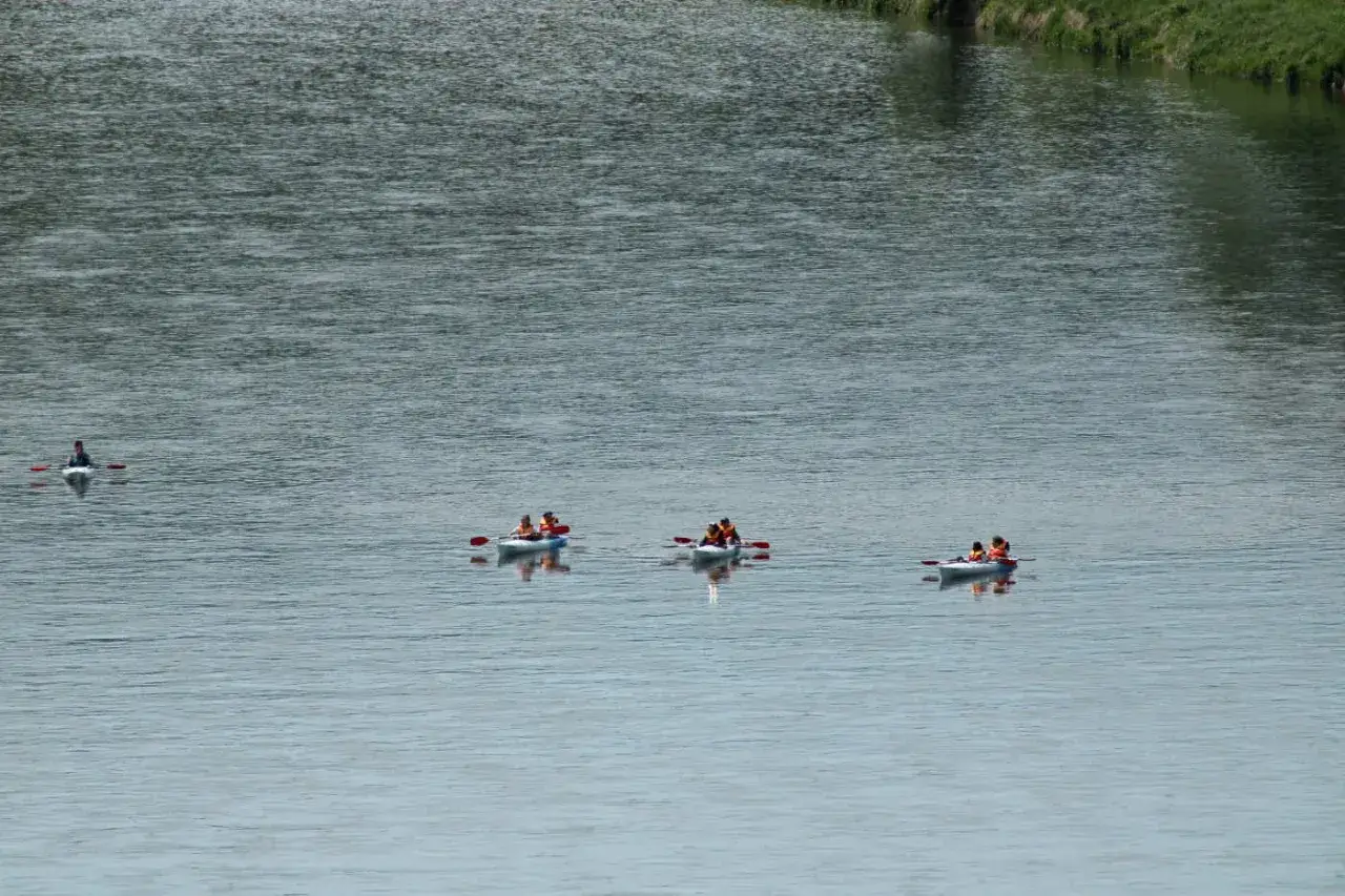 Spływ kajakowy Sanem – niezapomniane trasy i bezpieczeństwo na wodzie