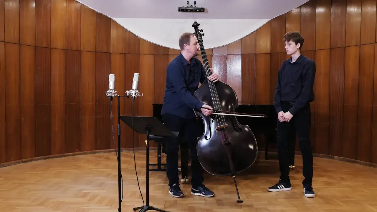 Jak zacząć grę na kontrabasie? Praktyczny poradnik dla początkujących