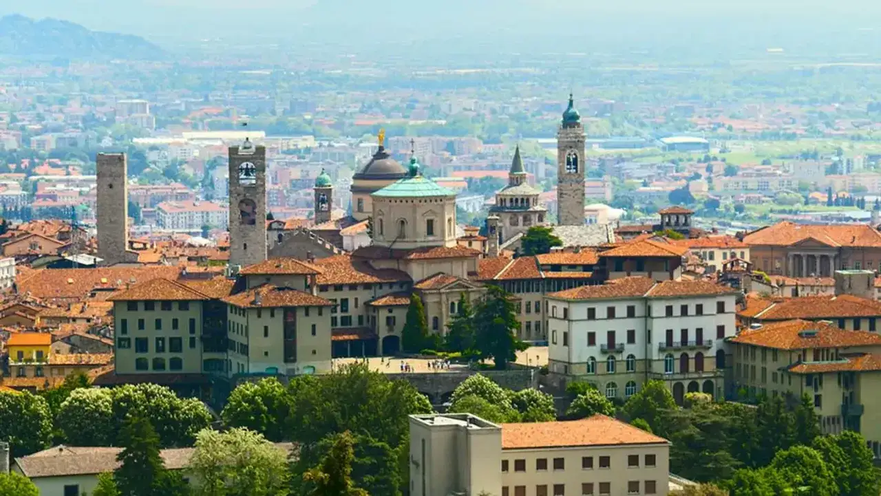  Odkryj najpiękniejsze miasta Lombardii we Włoszech