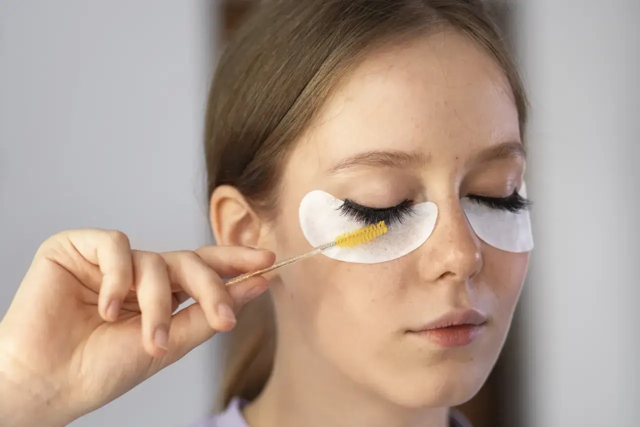 Efekt WOW w kilka minut – dlaczego rzęsy 3D to bestseller w stylizacji?