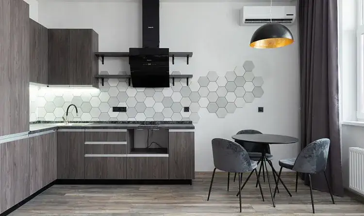 Jakie kolory ścian najlepiej pasują do szarych mebli w kuchni?