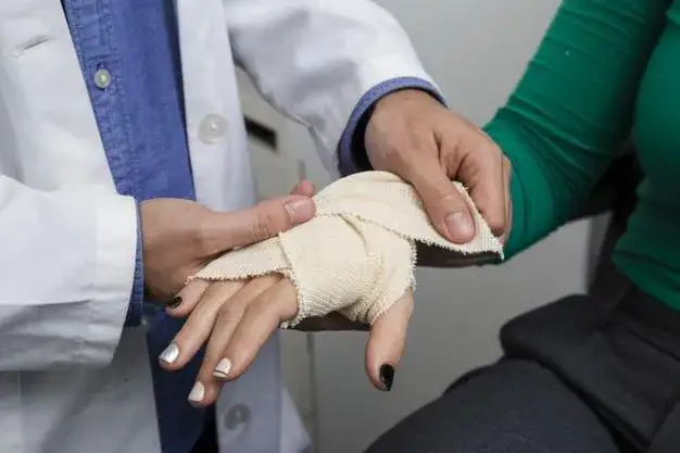 Jak prawidłowo zaksięgować wyposażenie apteczki w firmie?