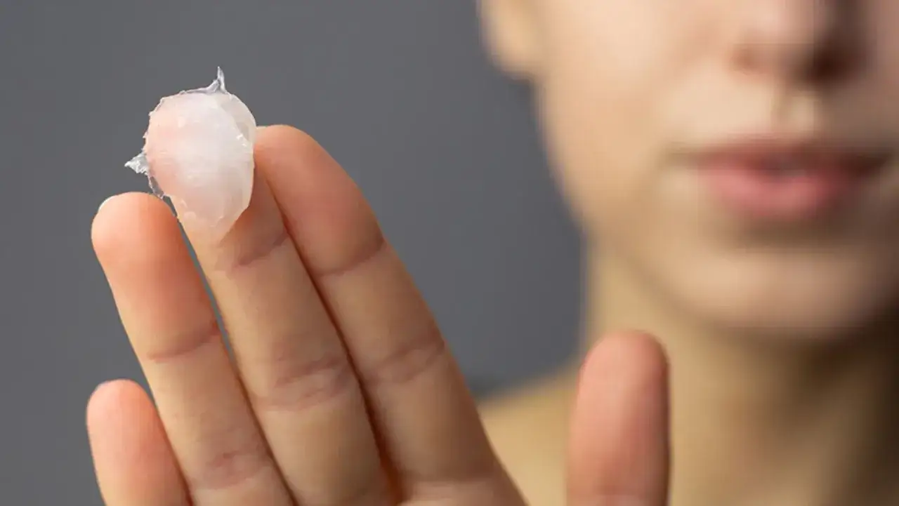 Trockene Gesichtshaut? Vaseline ist Ihr Schutzschild so geht's