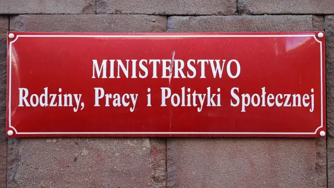 Czy po stażu trzeba zatrudnić pracownika? Sprawdź obowiązki pracodawcy