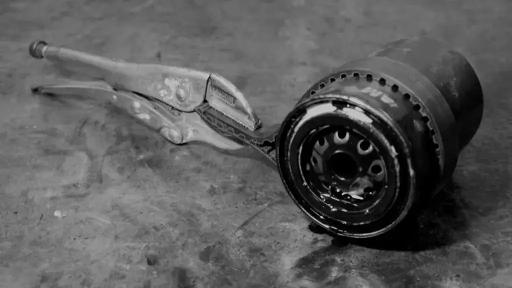 Ölfilter lösen trick: 7 effektive Methoden, um fest sitzende Filter zu entfernen