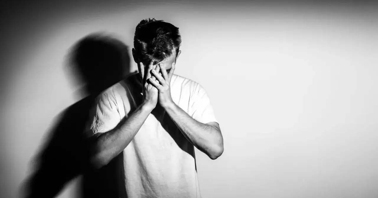 Załamanie psychiczne: czy to Cię dotyczy? Objawy i pomoc