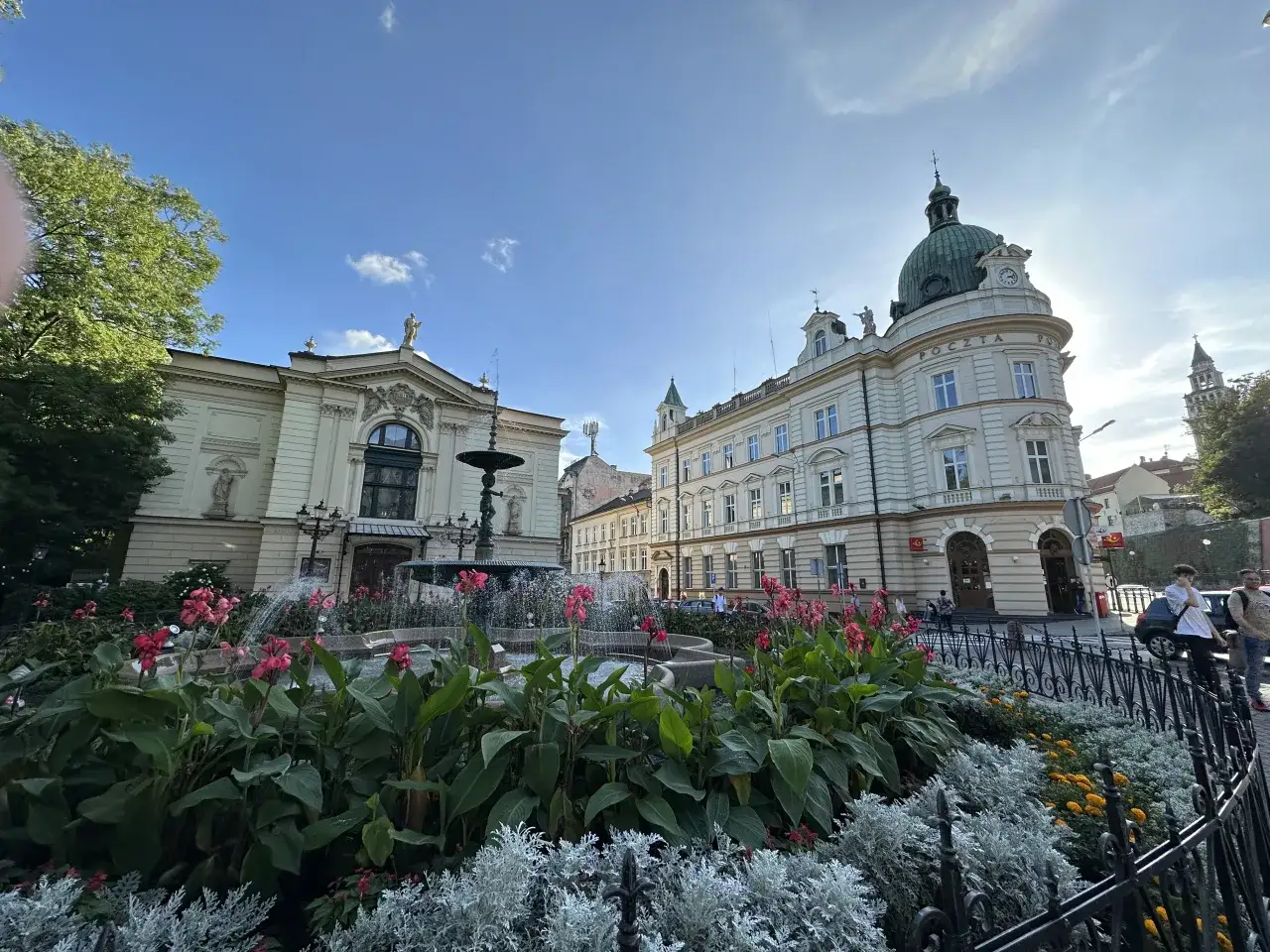 Bielski Rynek: Odkryj sekrety Małego Wiednia i jego smaki