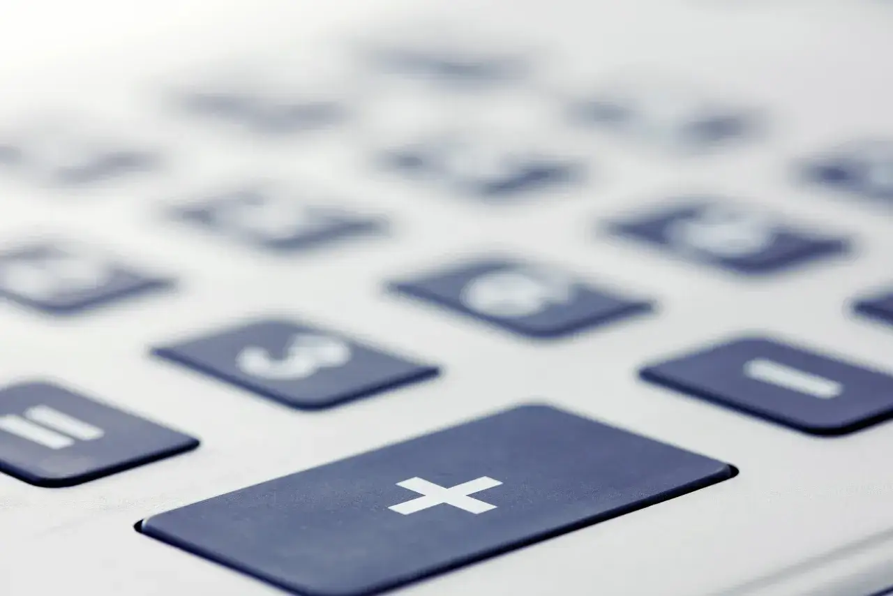 Ile kWh na podgrzanie 1m3 wody? Poznaj ukryte koszty energii