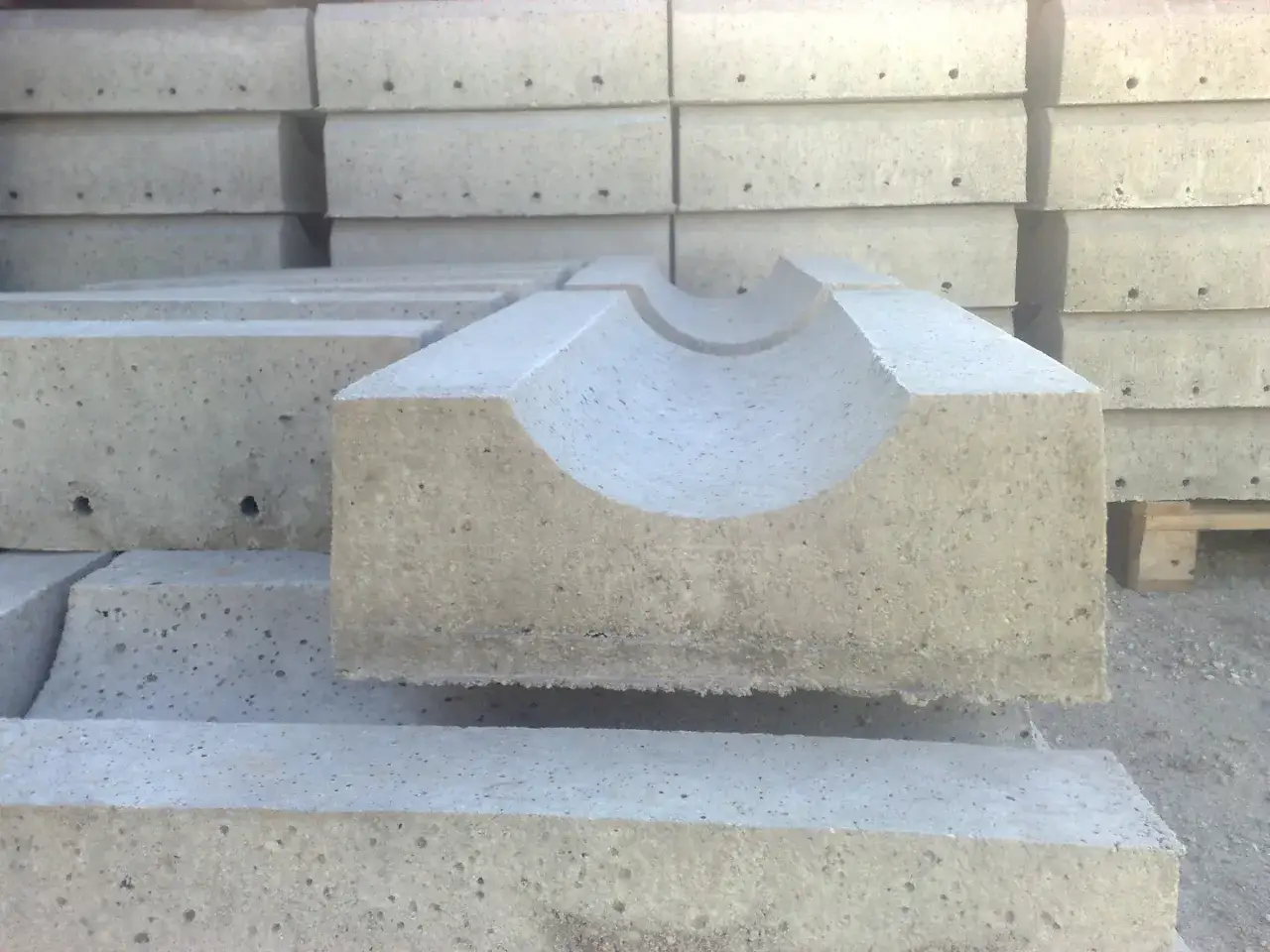 Korytko do odprowadzenia wody: skuteczna ochrona przed zalaniem