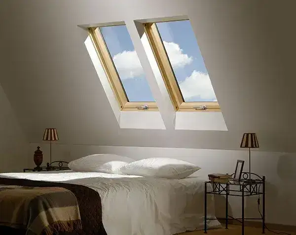 Jak uszczelnić okna dachowe Velux i uniknąć przecieków i zimna