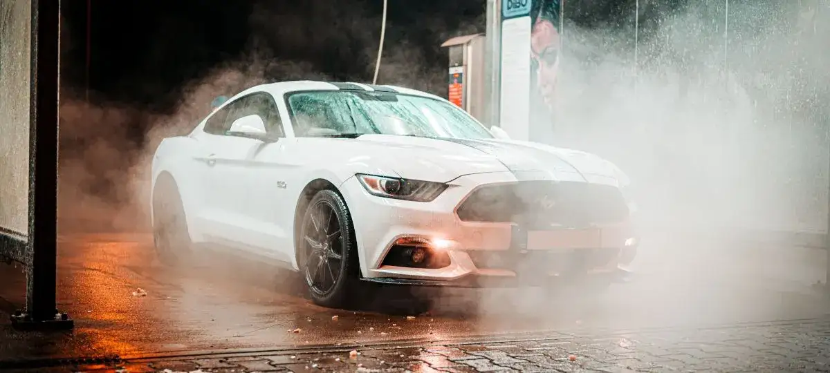 Jak otworzyć myjnię bezdotykową i uniknąć najczęstszych błędów