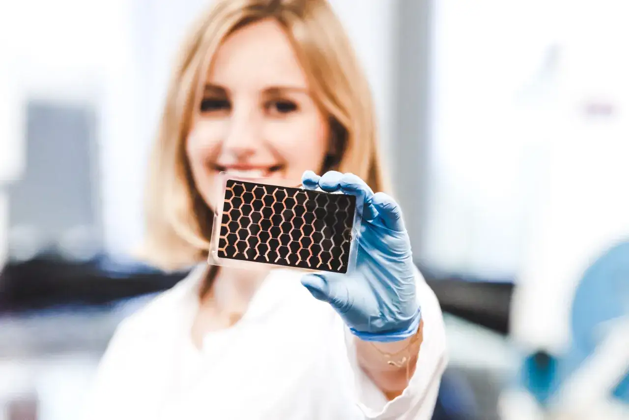 Czy ogniwa perowskitowe zrewolucjonizują energię słoneczną? Trend