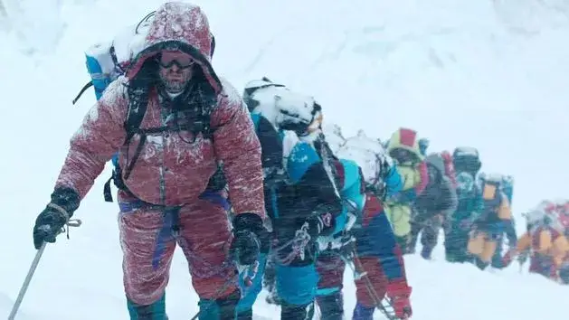 Filmy o górach CDA, które musisz zobaczyć – przygody i emocje