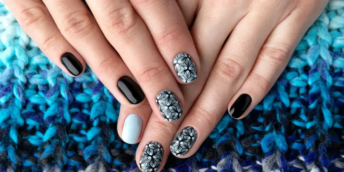 Czarne paznokcie - Klasyczny wybór, który nigdy nie wychodzi z mody