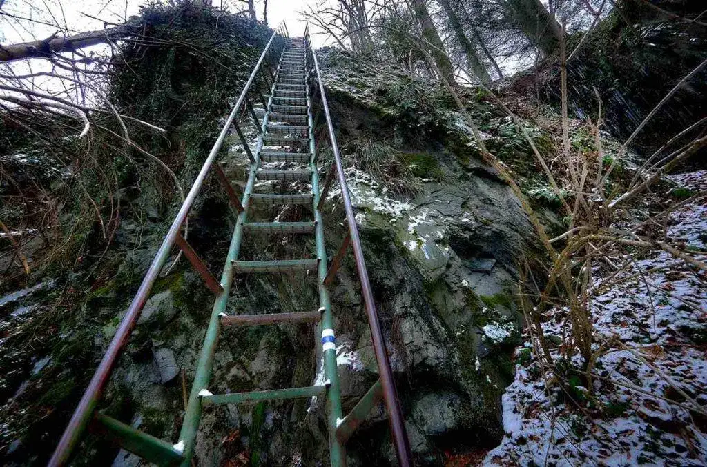 Głuchołazy: Gdzie leżą i co warto zobaczyć w perle Gór Opawskich?