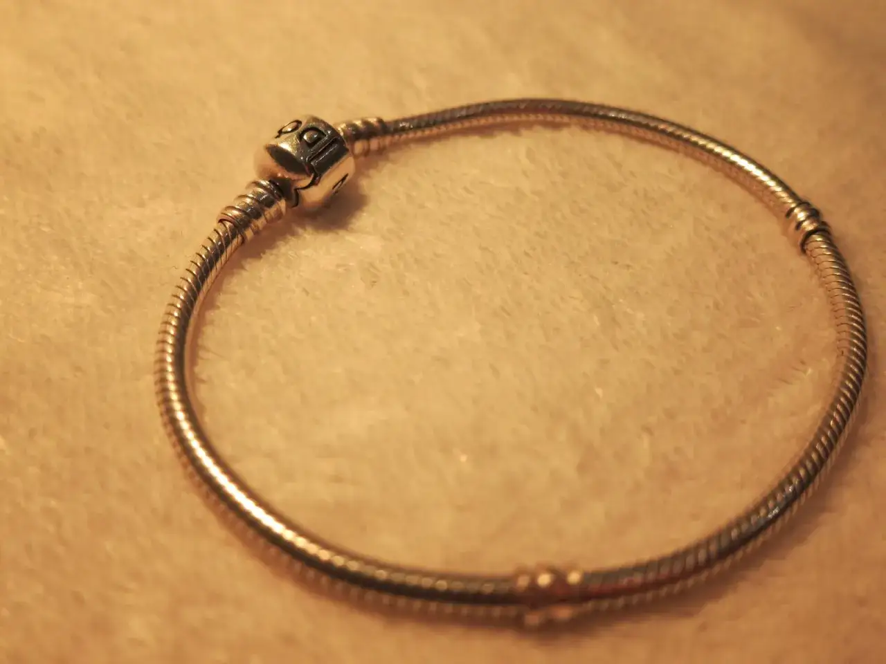 Jak dobrać bransoletkę Pandora, aby uniknąć niewłaściwego rozmiaru?