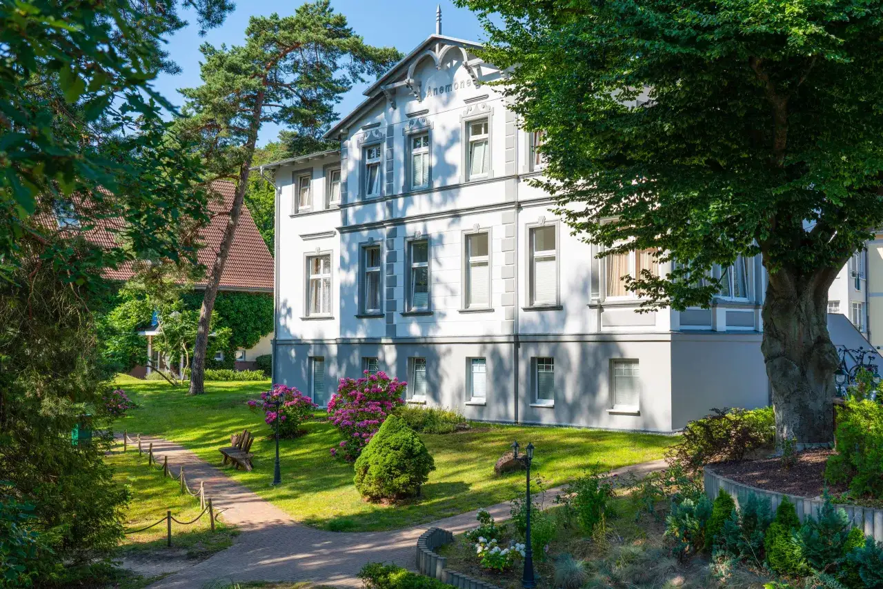 Villen im Park Bansin: Luxus-Wellness & Parkidylle an der Ostsee
