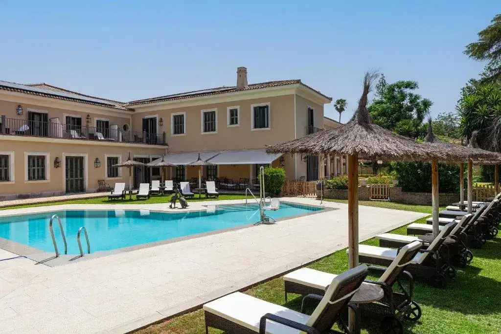 Hoteles en Jerez: Guía experta para tu estancia ideal