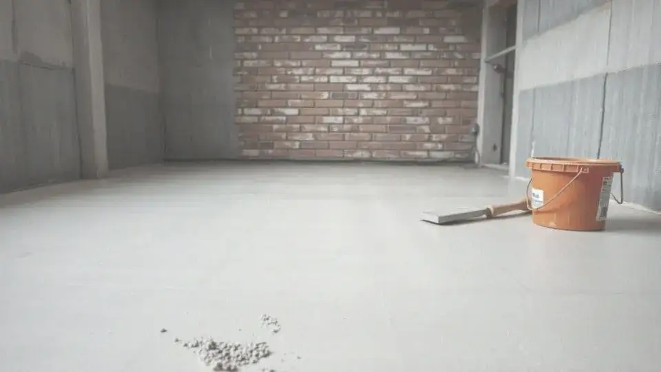 Jak długo schnie wylewka samopoziomująca? Poznaj kluczowe czynniki