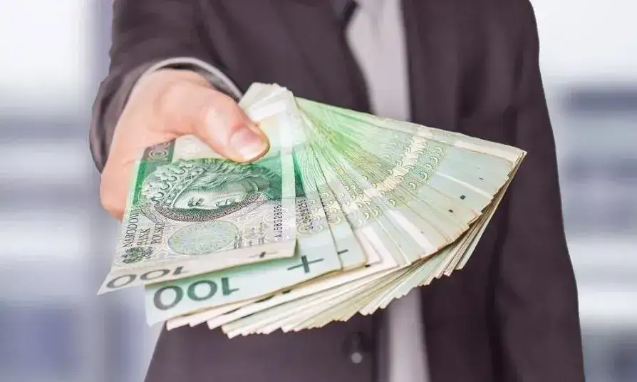 Cena zbrojenia: Jak uniknąć wysokich kosztów przy zakupie?