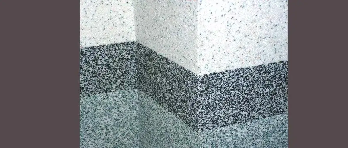 Jak myć tynk mozaikowy? Skuteczne metody i porady