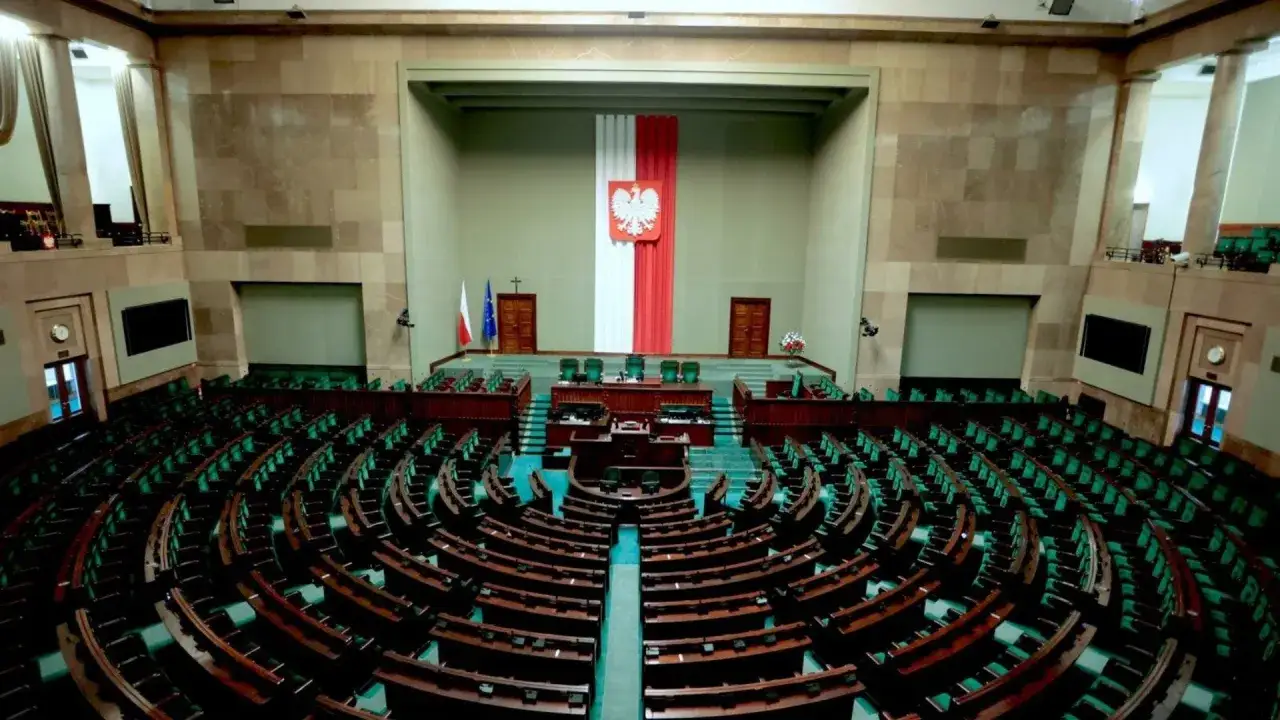 Jak dojechać do sejmu - najlepsze trasy i porady transportowe