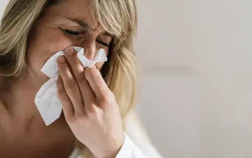 Zwolnienie lekarskie na stażu – na kogo wystawić, aby uniknąć problemów?