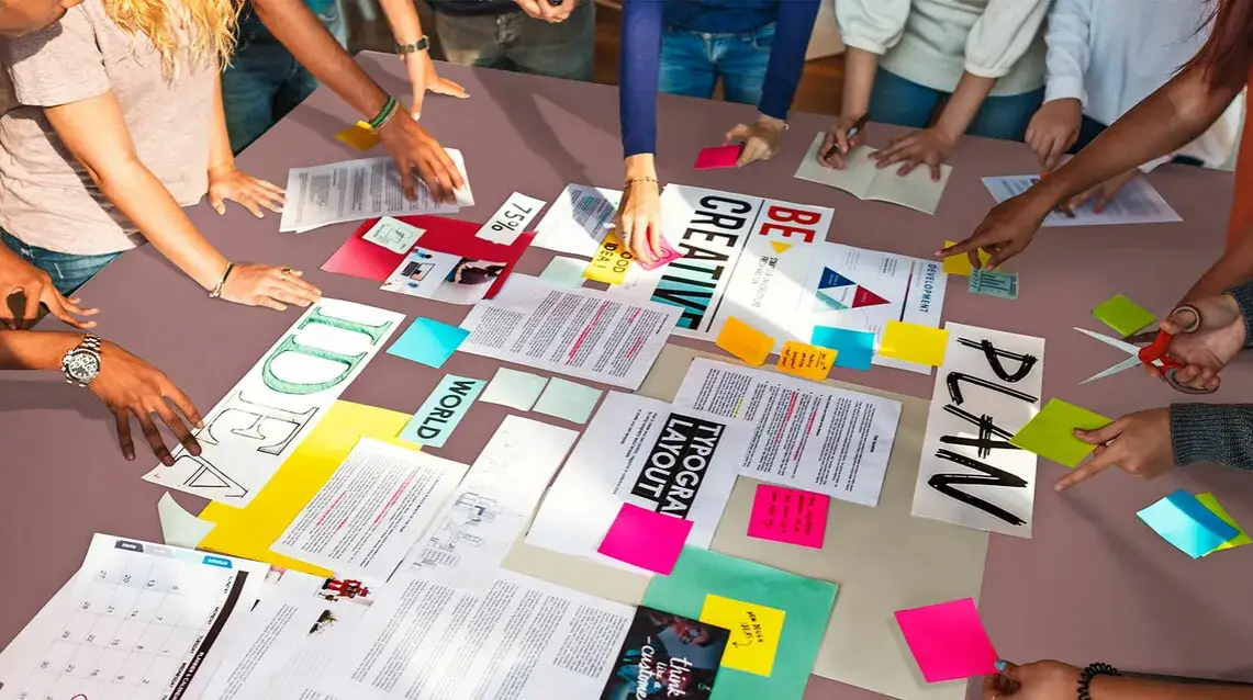 Wie funktioniert Werbung im Unterricht? Effektive Methoden für Lehrer