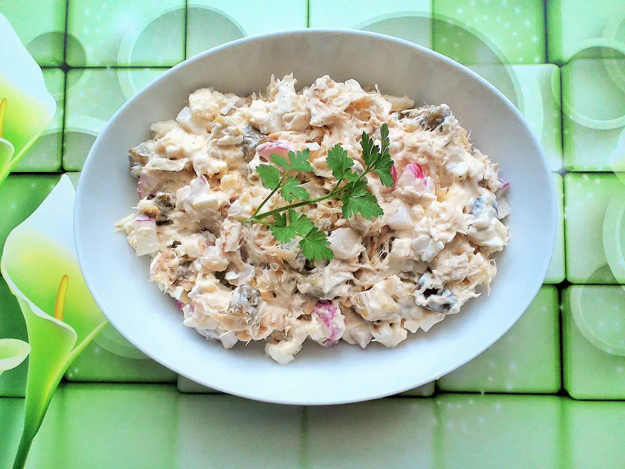 Jak zrobić sałatkę z makreli w 10 minut – szybki i smaczny przepis