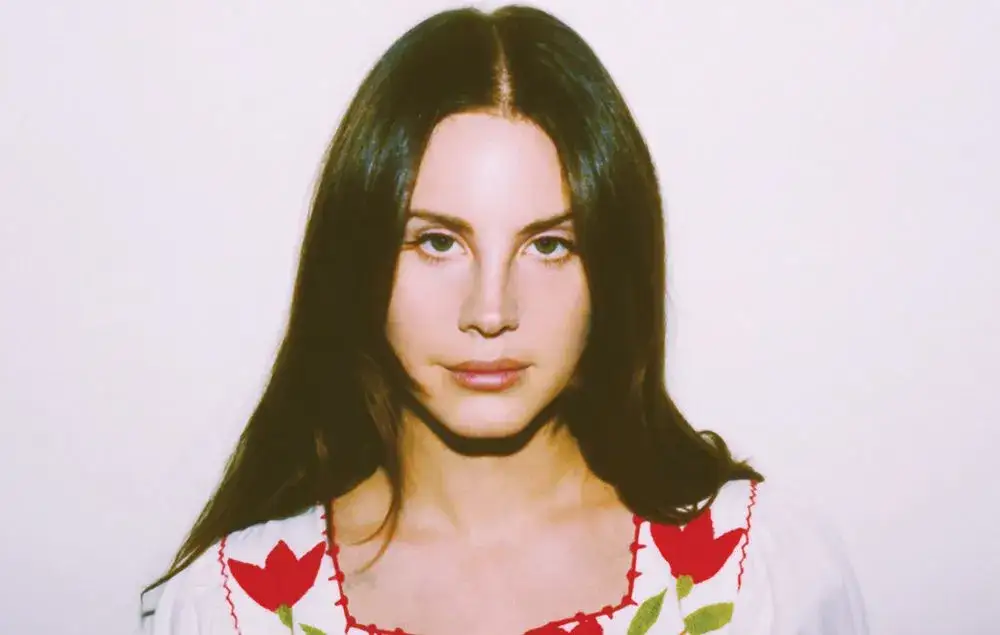 Lana Del Reys Musik: Genres, Stil & Entwicklung erklärt